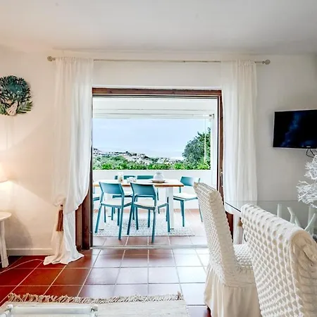 Vista Mare-porto Rotondo, Smeraldine House Design 아파트
