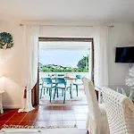 Vista Mare-porto Rotondo, Smeraldine House Design Apartmán
