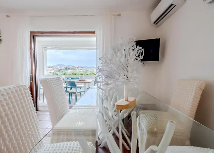 Vista Mare-porto Rotondo, Smeraldine House Design *